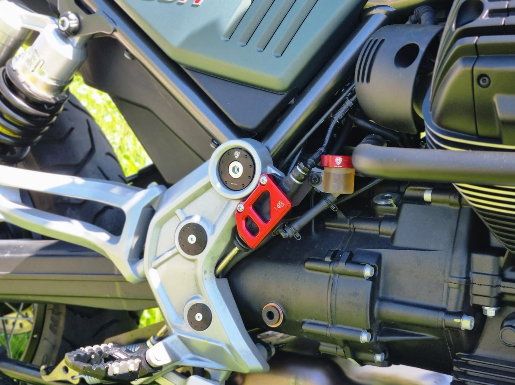 PR326 - CNC RACING Moto Guzzi V85 TT (2019+) Rear Brake Master Cylinder Protector – Accessories in the Motodeal Motorcycle Aftermarket Accessories and Parts Online Shop