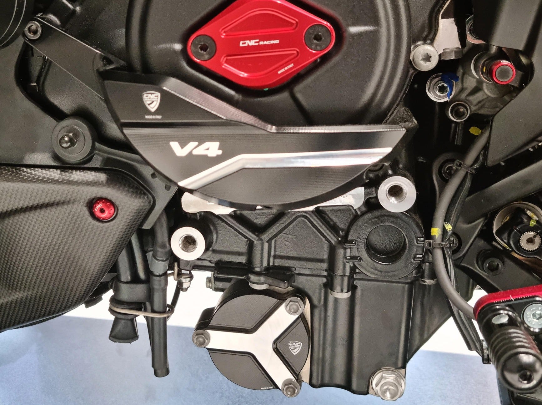 PR329 - CNC RACING Ducati Diavel V4 (2023+) Oil Filter Protector – Accessories in the Motodeal Motorcycle Aftermarket Accessories and Parts Online Shop