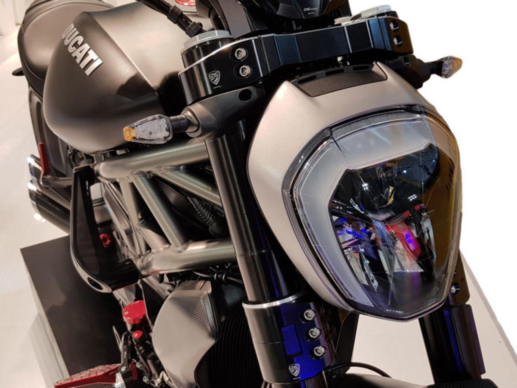 PST10S - CNC RACING Ducati XDiavel Triple Clamps Top Yoke – Accessories in the Motodeal Motorcycle Aftermarket Accessories and Parts Online Shop