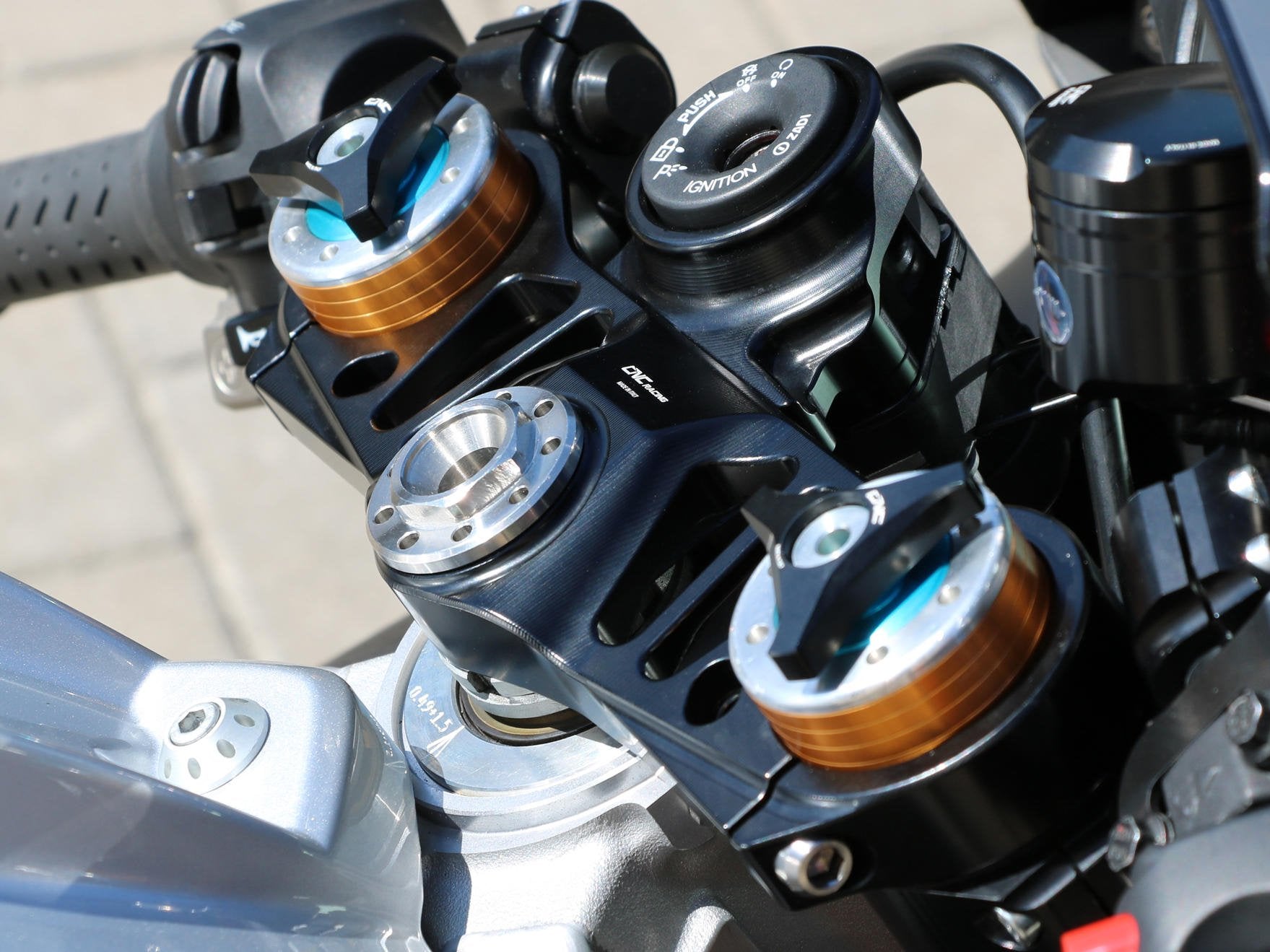 PST13 - CNC RACING Aprilia RSV4 RR/RF Triple Clamps Top Yoke – Accessories in the Motodeal Motorcycle Aftermarket Accessories and Parts Online Shop