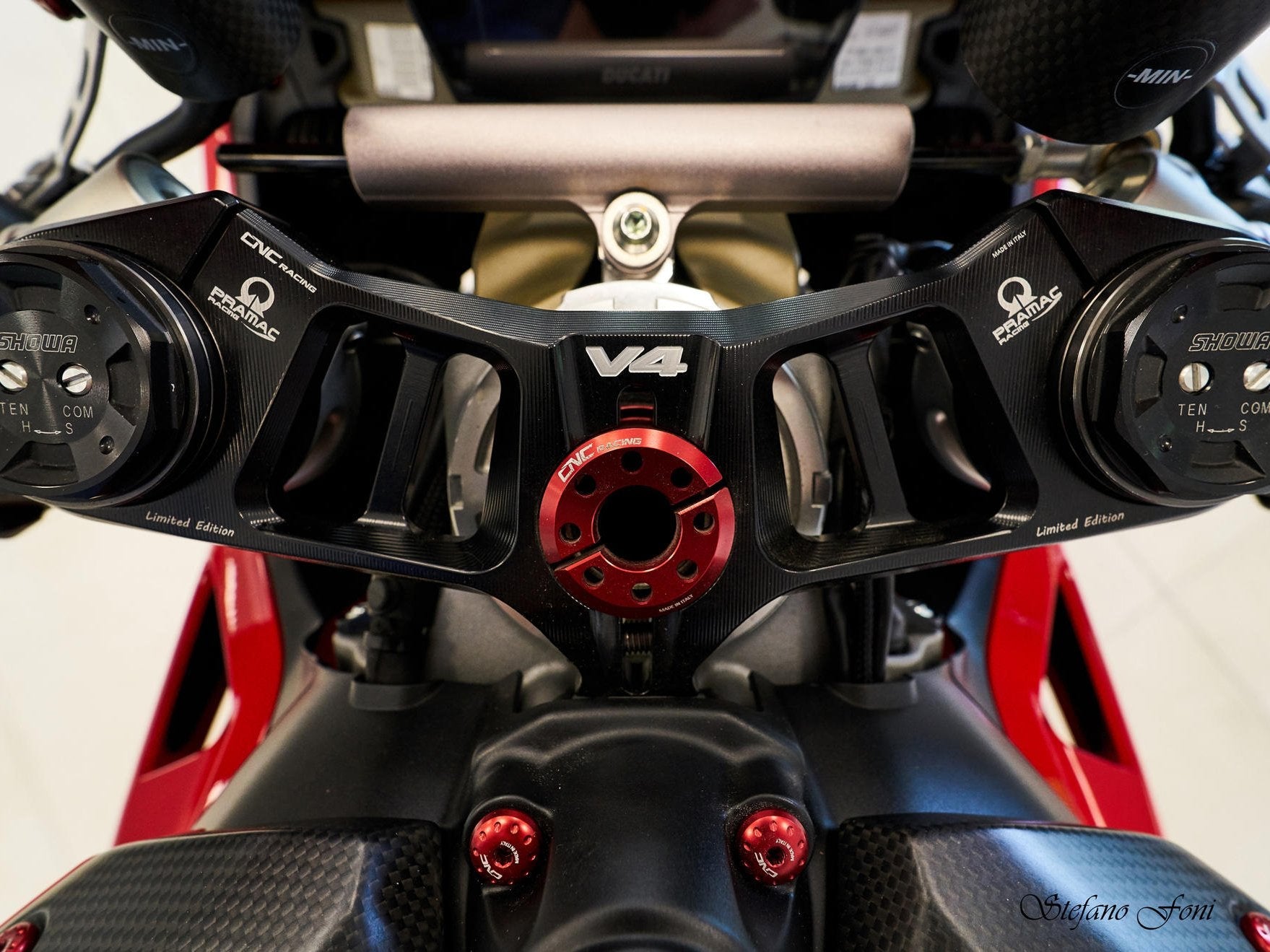 PST15PR - CNC RACING Ducati Panigale V4 (18/24) Triple Clamps Top Plate (Pramac edition) – Accessories in the Motodeal Motorcycle Aftermarket Accessories and Parts Online Shop