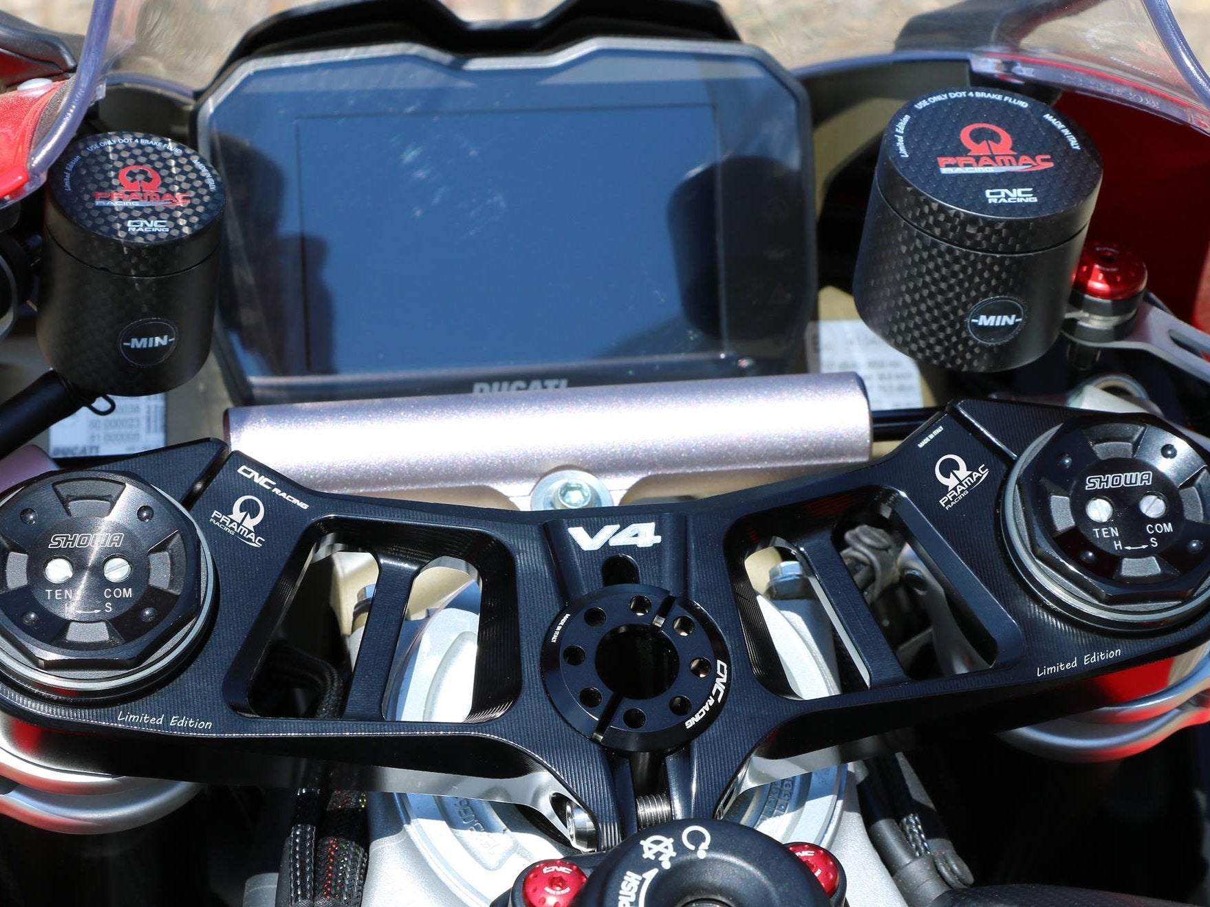 PST15PR - CNC RACING Ducati Panigale V4 (18/24) Triple Clamps Top Plate (Pramac edition) – Accessories in the Motodeal Motorcycle Aftermarket Accessories and Parts Online Shop