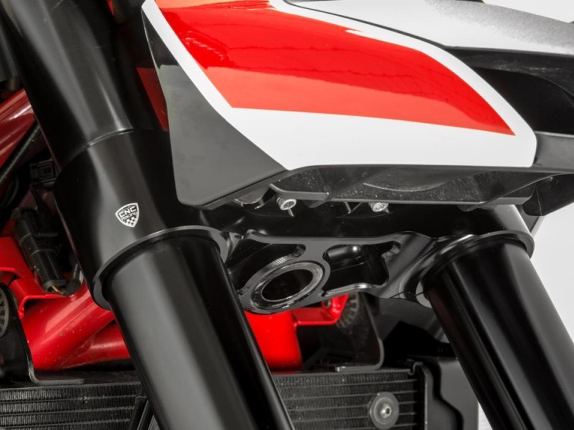 PS523 - CNC RACING Ducati Hypermotard 939/821 Triple Clamps Kit – Accessories in the Motodeal Motorcycle Aftermarket Accessories and Parts Online Shop