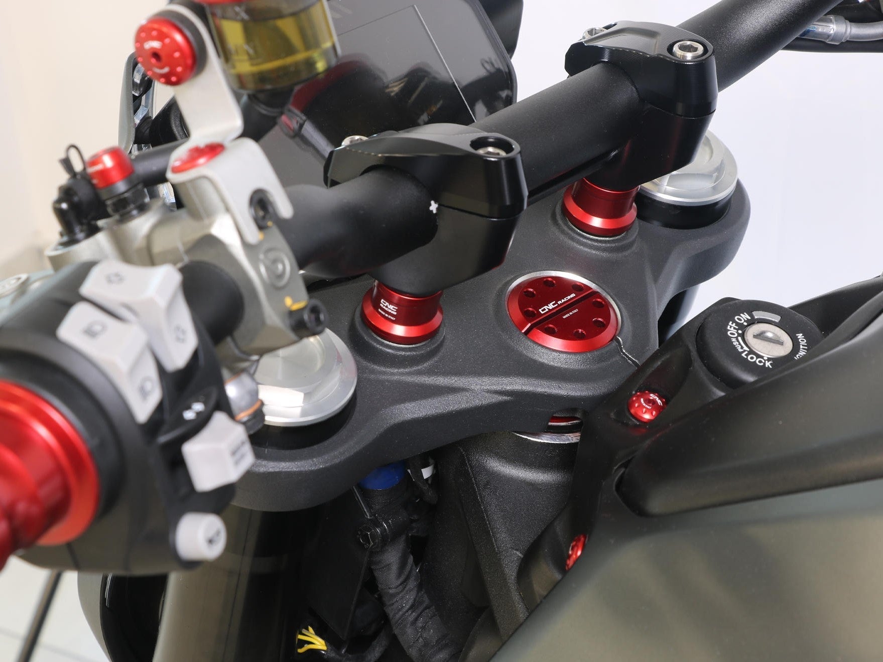 RM259 - CNC RACING Ducati Monster / Streetfighter Handlebar Clamp Spacers (H 20 mm) – Accessories in the Motodeal Motorcycle Aftermarket Accessories and Parts Online Shop