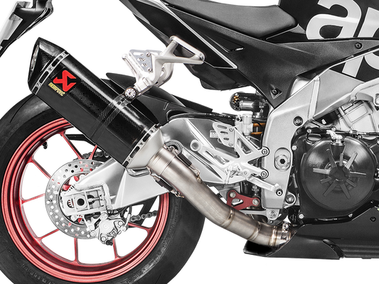 AKRAPOVIC S-A10SO9-RC Aprilia RSV4 / Tuono V4 (17/20) Slip-on Exhaust (carbon) – Accessories in the 2WheelsHero Motorcycle Aftermarket Accessories and Parts Online Shop