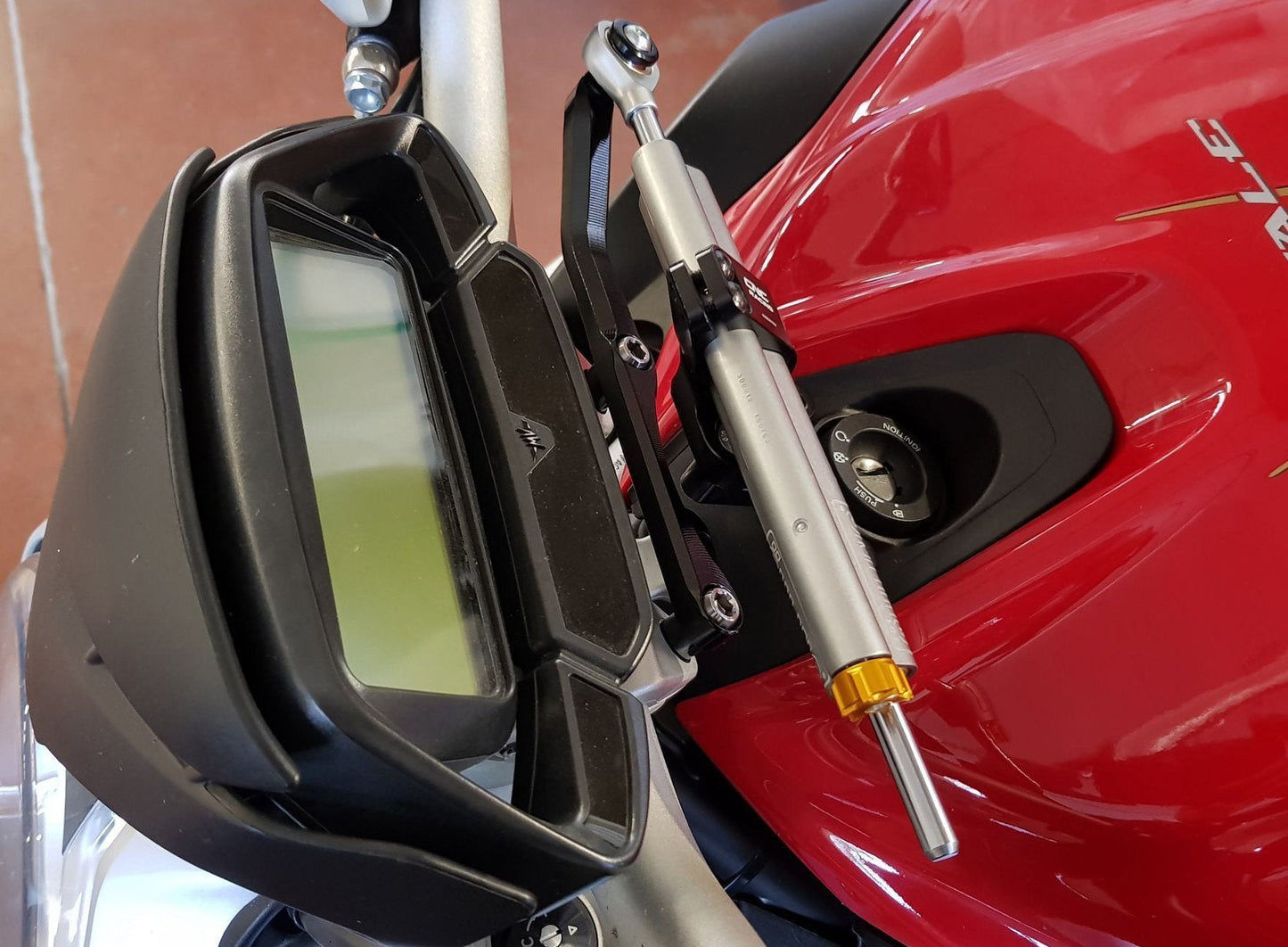 MV Agusta Brutale 800 (2016+) OHLINS Steering Damper + CNC RACING Mounting Kit – Accessories in the Motodeal Motorcycle Aftermarket Accessories and Parts Online Shop