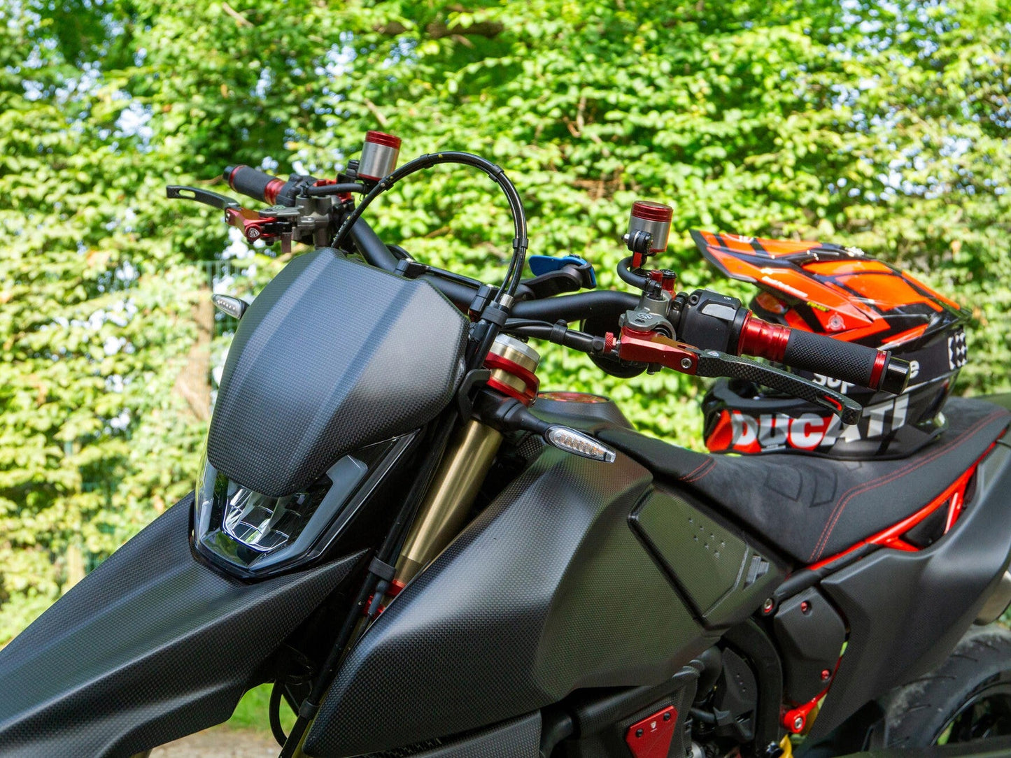 SE900 - CNC RACING Universal 12 ml Rear Brake / Clutch Fluid Tank (titanium) – Accessories in the Motodeal Motorcycle Aftermarket Accessories and Parts Online Shop