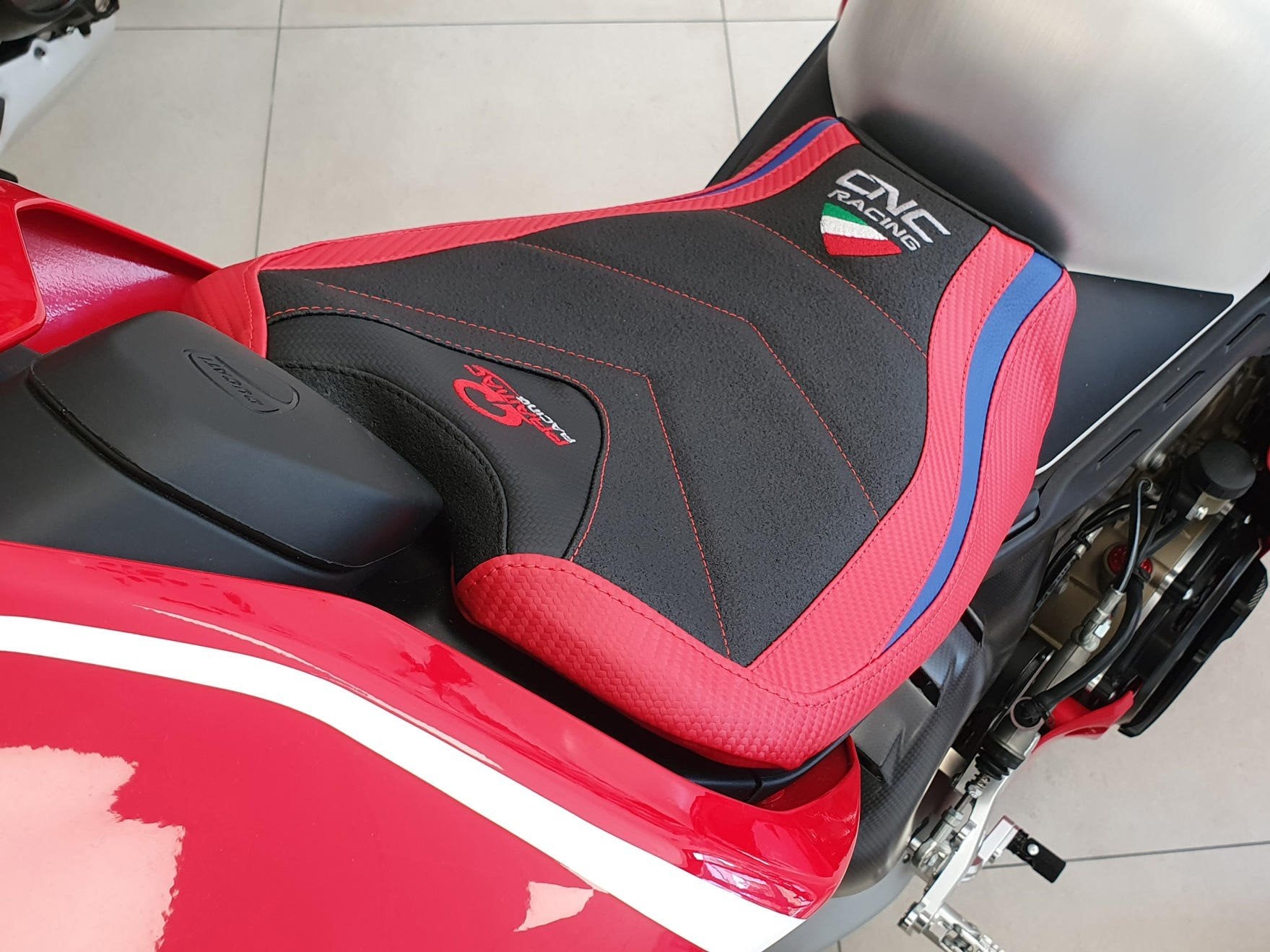 SLD01PR - CNC RACING Ducati Panigale V4 (18/24) Ultragrip Seat Cover (Pramac edition) – Accessories in the Motodeal Motorcycle Aftermarket Accessories and Parts Online Shop