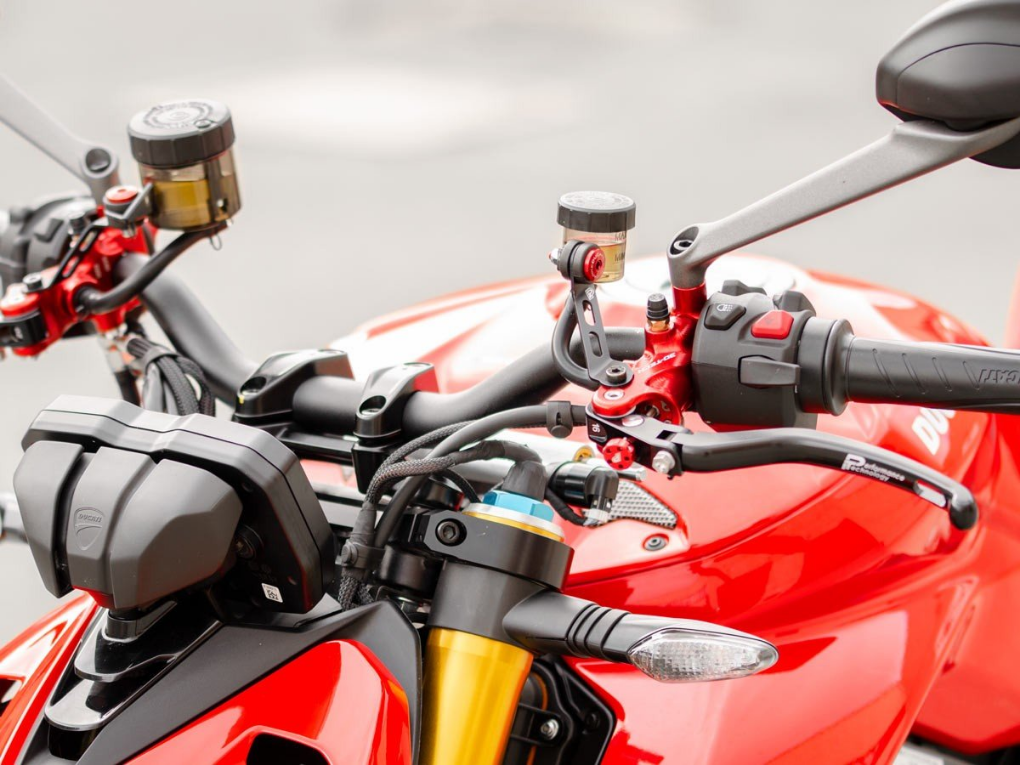 HPC - PERFORMANCE TECHNOLOGY Universal Clutch Radial Master Cylinder "3D-Tech" – Accessories in the Motodeal Motorcycle Aftermarket Accessories and Parts Online Shop