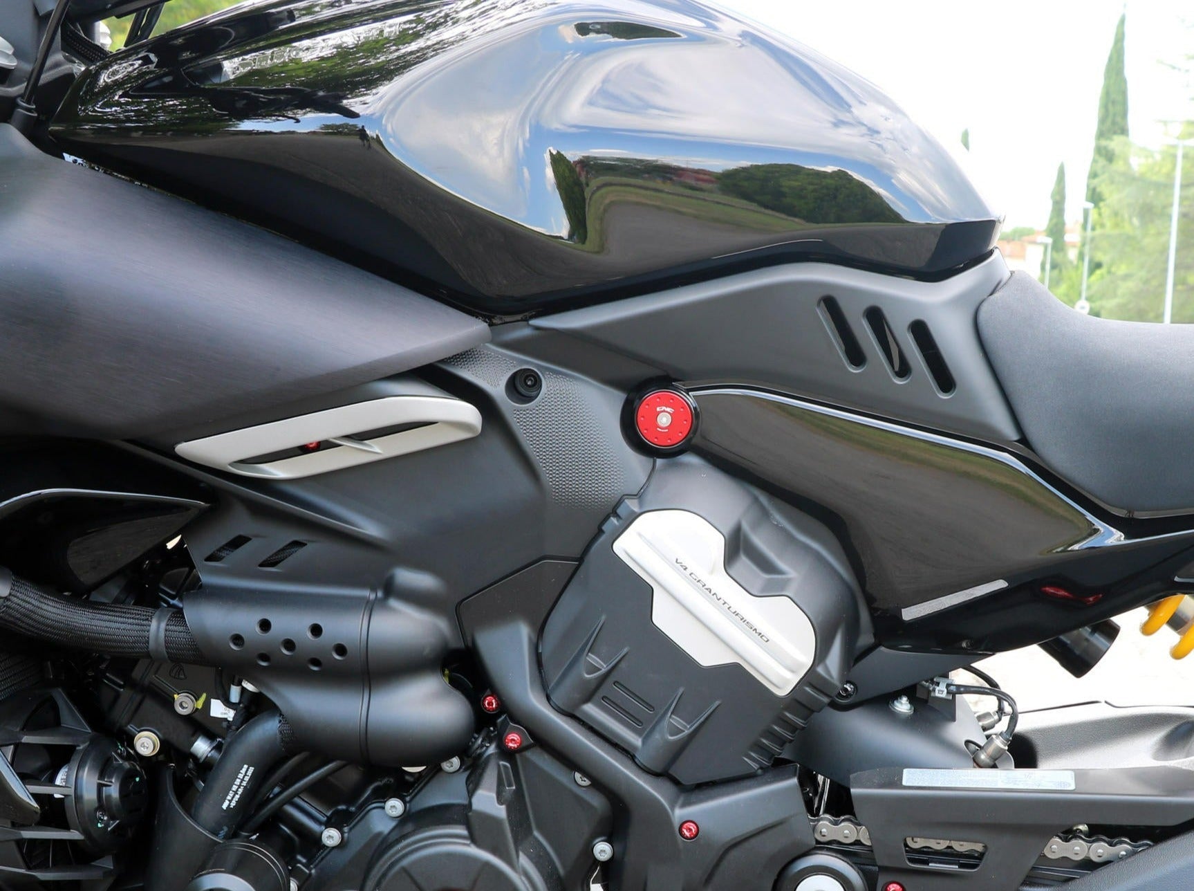 TT373 - CNC RACING Ducati Diavel V4 (2023+) Frame Plugs – Accessories in the Motodeal Motorcycle Aftermarket Accessories and Parts Online Shop