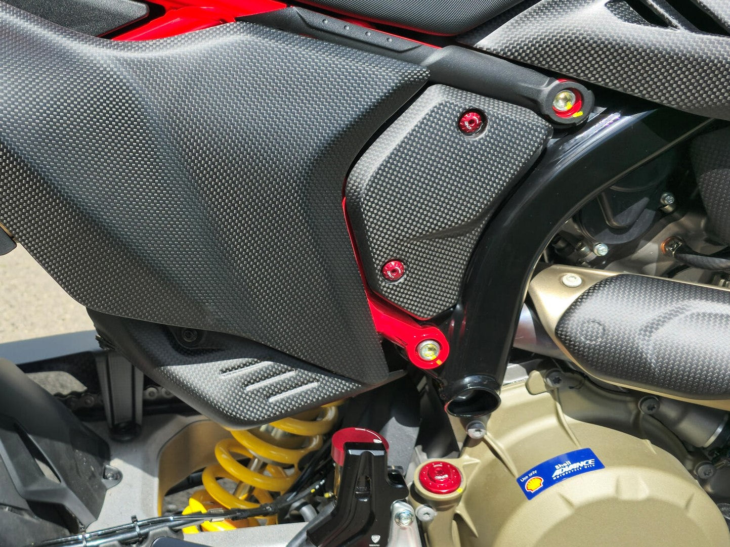 KV484 - CNC RACING Ducati Hypermotard 698 Mono (2024+) Frame Side Covers Screw Kit – Accessories in the Motodeal Motorcycle Aftermarket Accessories and Parts Online Shop