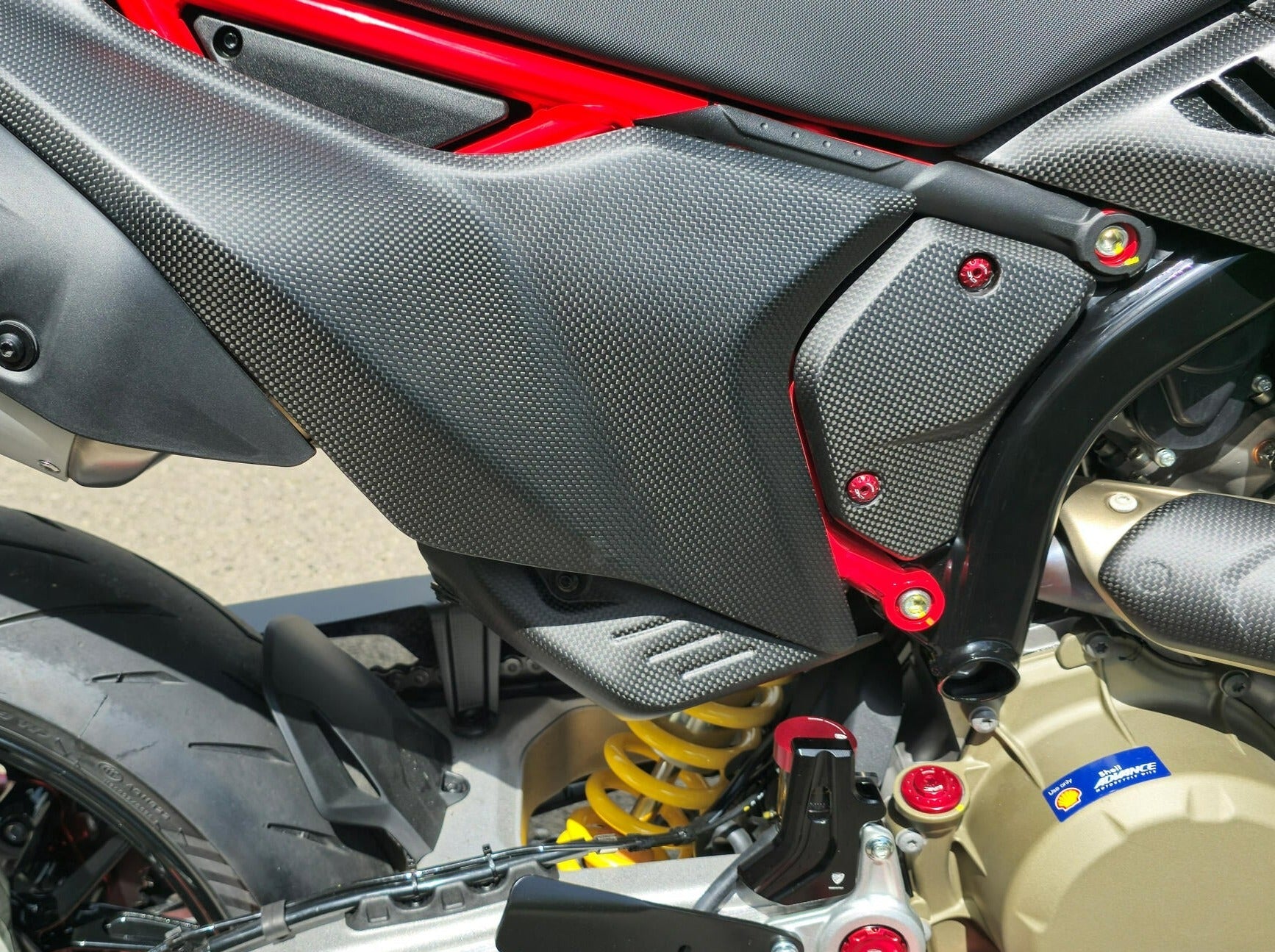 ZA276 - CNC RACING Ducati Hypermotard 698 Mono (2024+) Carbon Exhaust Pipe Rear Heat Guard – Accessories in the Motodeal Motorcycle Aftermarket Accessories and Parts Online Shop