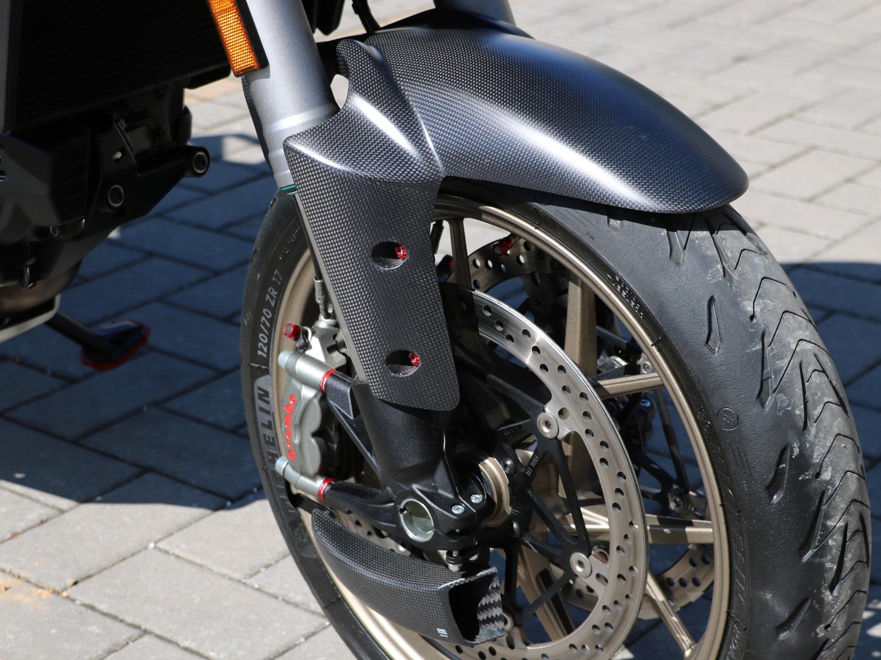 ZA517 - CNC RACING Ducati Multistrada 1260/1200 Carbon Front Mudguard – Accessories in the Motodeal Motorcycle Aftermarket Accessories and Parts Online Shop