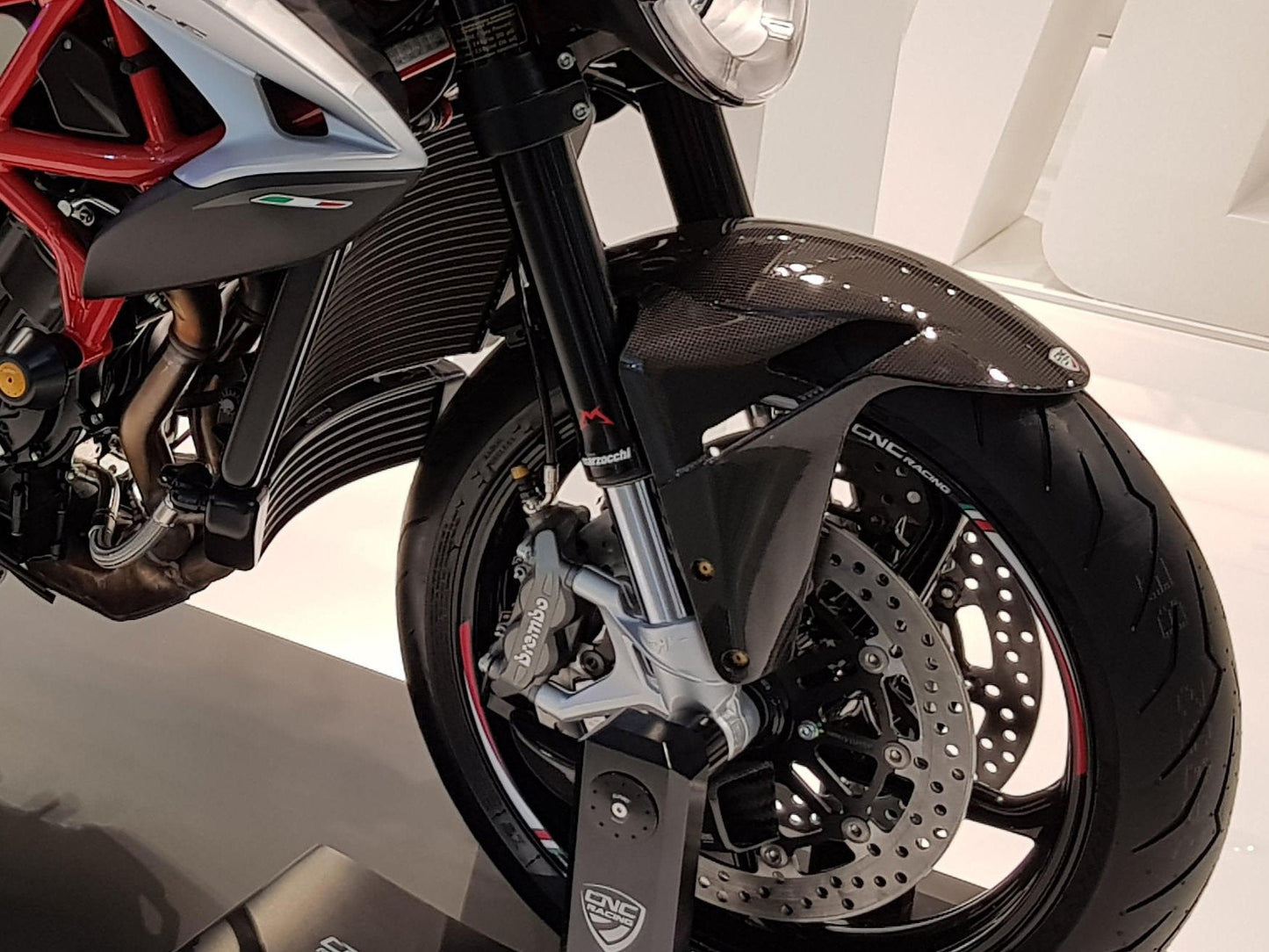 ZA837 - CNC RACING MV Agusta Carbon Front Fender – Accessories in the Motodeal Motorcycle Aftermarket Accessories and Parts Online Shop