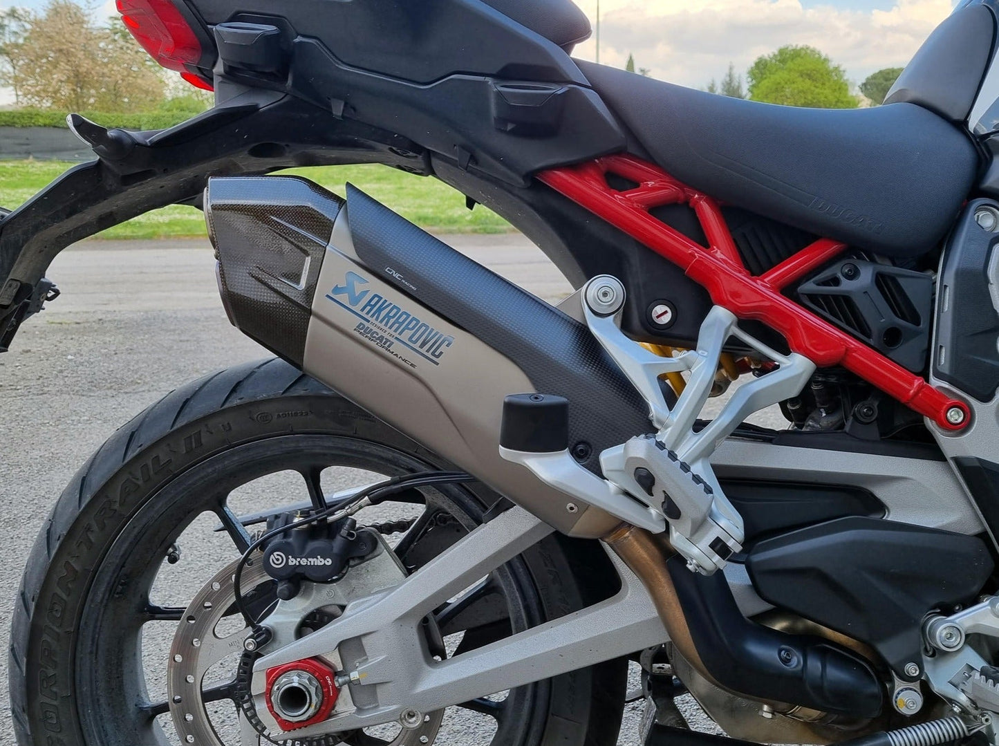 ZA998 - CNC RACING Ducati Multistrada V4 (2021+) Carbon Exhaust Silencer Heat Guard (for Akrapovic slip-on) – Accessories in the Motodeal Motorcycle Aftermarket Accessories and Parts Online Shop