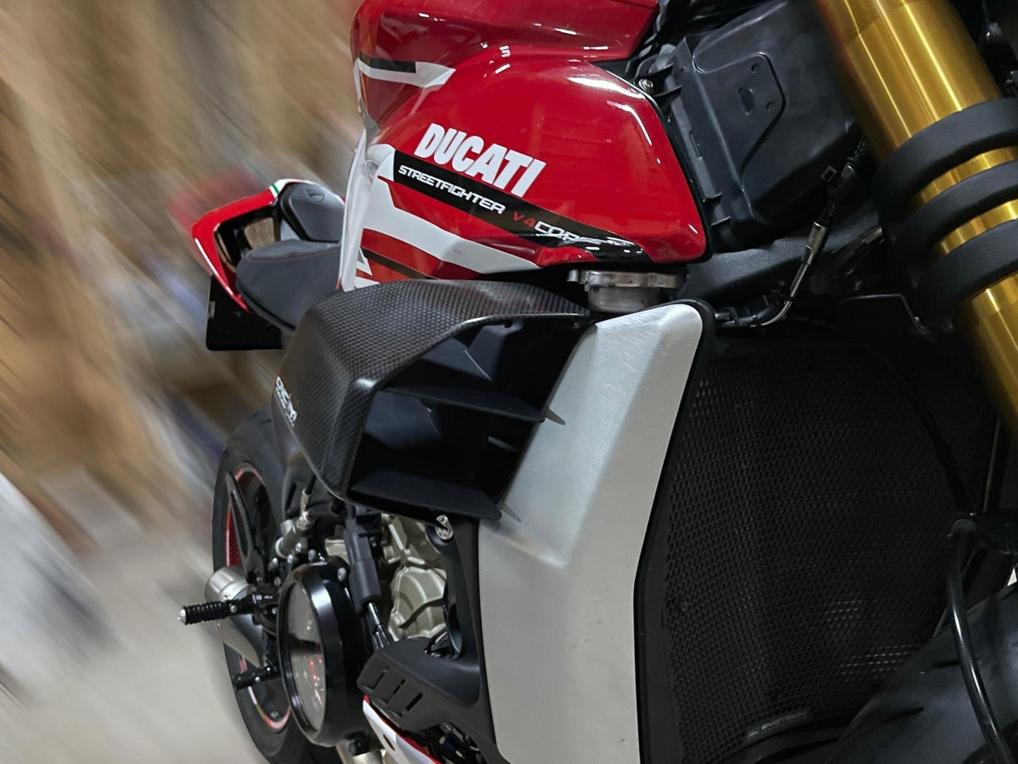 ZW005 - CNC RACING Ducati Streetfighter V4 (2020+) MotoGP Carbon Aerodynamic Winglets – Accessories in the Motodeal Motorcycle Aftermarket Accessories and Parts Online Shop