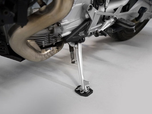 BAC08 - DBK Moto Guzzi V100 Mandello (2022+) Increased Kickstand Support Base – Accessories in the Motodeal Motorcycle Aftermarket Accessories and Parts Online Shop