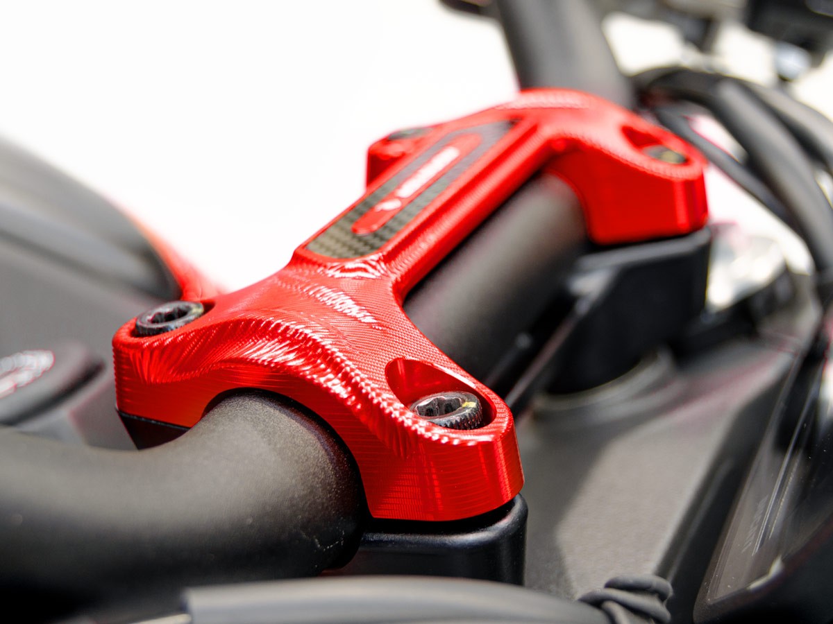 BM16 - DUCABIKE Ducati Monster 950 (2021+) Handlebar Clamp – Accessories in the Motodeal Motorcycle Aftermarket Accessories and Parts Online Shop