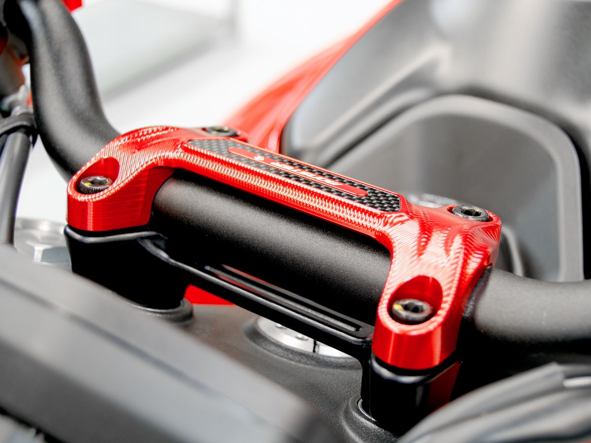 BM16 - DUCABIKE Ducati Monster 950 (2021+) Handlebar Clamp – Accessories in the Motodeal Motorcycle Aftermarket Accessories and Parts Online Shop