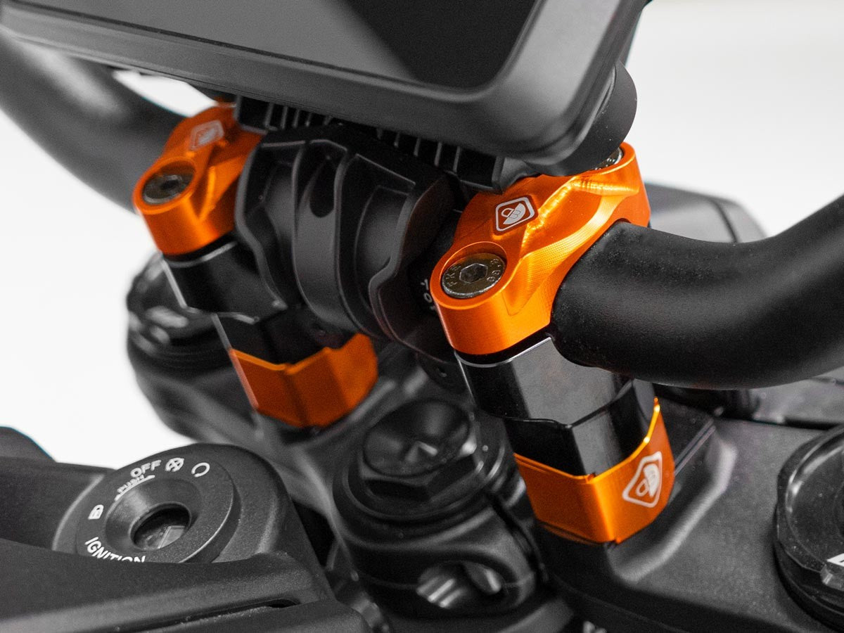 BM21 - DUCABIKE KTM 790 / 890 / 990 Duke Handlebar Clamps – Accessories in the Motodeal Motorcycle Aftermarket Accessories and Parts Online Shop