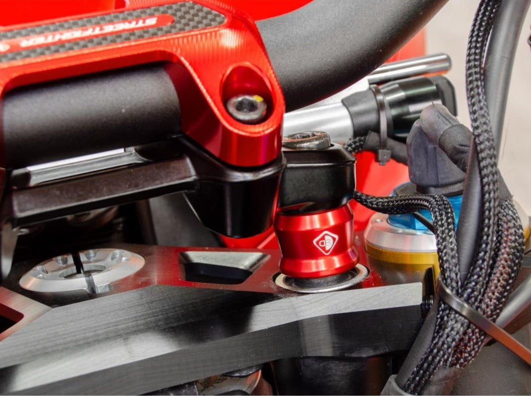 BRM02 - DUCABIKE Ducati Streetfighter V4 (2020+) Adjustable Handlebar Riser – Accessories in the Motodeal Motorcycle Aftermarket Accessories and Parts Online Shop