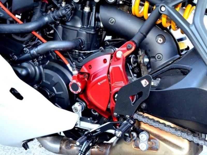 CP08 - DUCABIKE Ducati Monster / SuperSport Sprocket Cover – Accessories in the Motodeal Motorcycle Aftermarket Accessories and Parts Online Shop