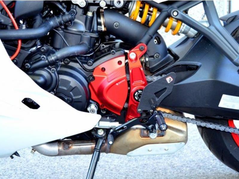 CP09 - DUCABIKE Ducati Monster / SuperSport Sprocket Cover – Accessories in the Motodeal Motorcycle Aftermarket Accessories and Parts Online Shop