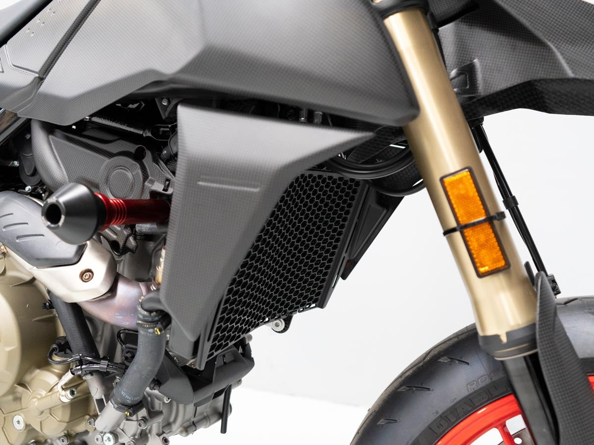 CRB154O - DUCABIKE Ducati Hypermotard 698 Mono / RVE (2024+) Carbon Radiator Covers – Accessories in the Motodeal Motorcycle Aftermarket Accessories and Parts Online Shop