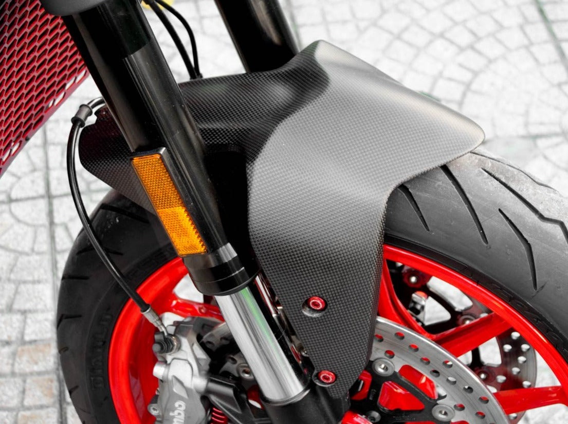 CRB21O - DUCABIKE Ducati Monster 950 (2021+) Carbon Front Fender – Accessories in the Motodeal Motorcycle Aftermarket Accessories and Parts Online Shop