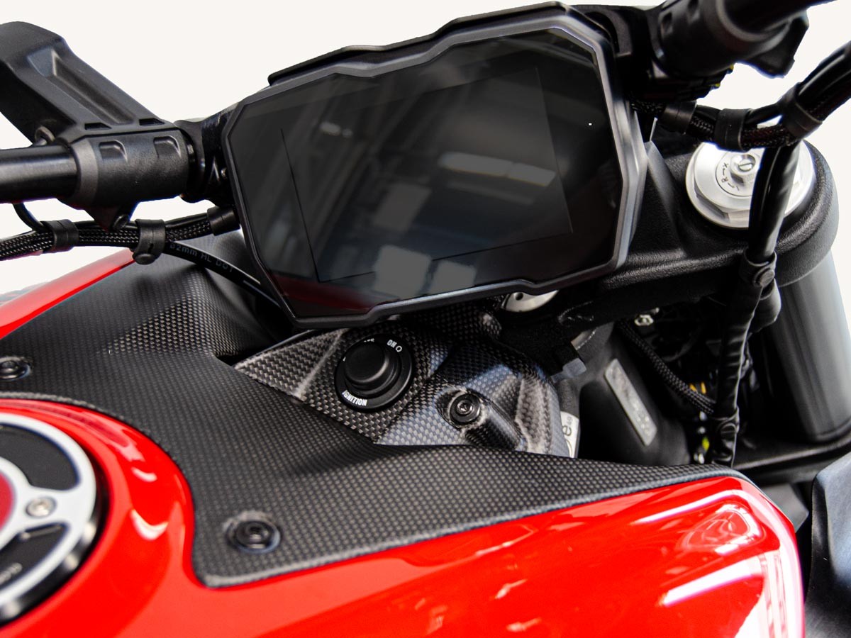 CRB78O - DUCABIKE Ducati Diavel V4 (2023+) Carbon Ignition Switch Cover – Accessories in the Motodeal Motorcycle Aftermarket Accessories and Parts Online Shop
