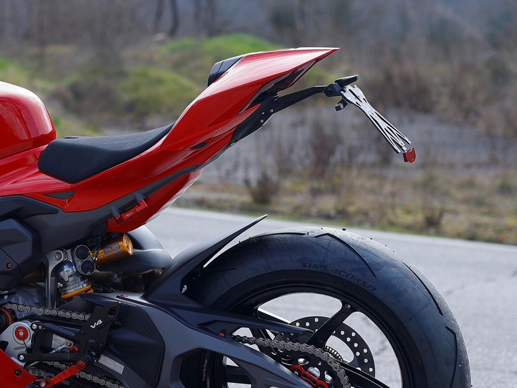 CNC RACING PT308 Ducati Panigale V4 / Streetfighter V4 (2025+) Adjustable License Plate Holder Kit – Accessories in the Motodeal Motorcycle Aftermarket Accessories and Parts Online Shop