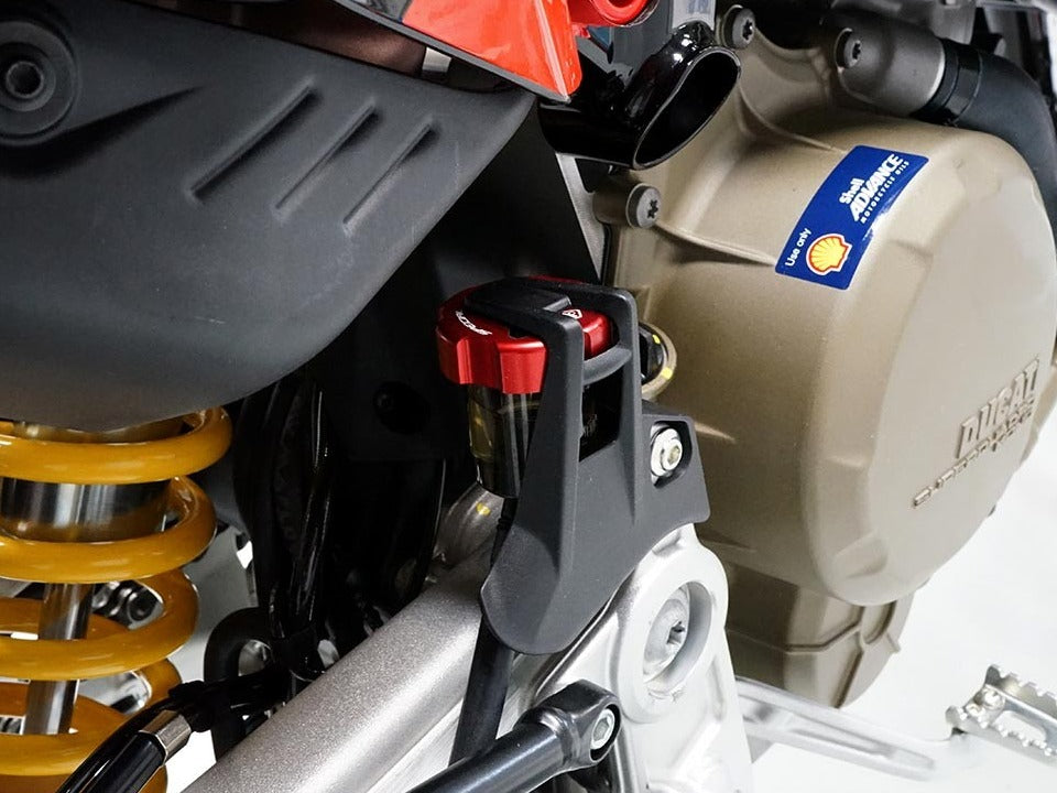 DBK TLS04 Moto Guzzi V100 / Stelvio Rear Brake Fluid Tank Cap – Accessories in the Motodeal Motorcycle Aftermarket Accessories and Parts Online Shop