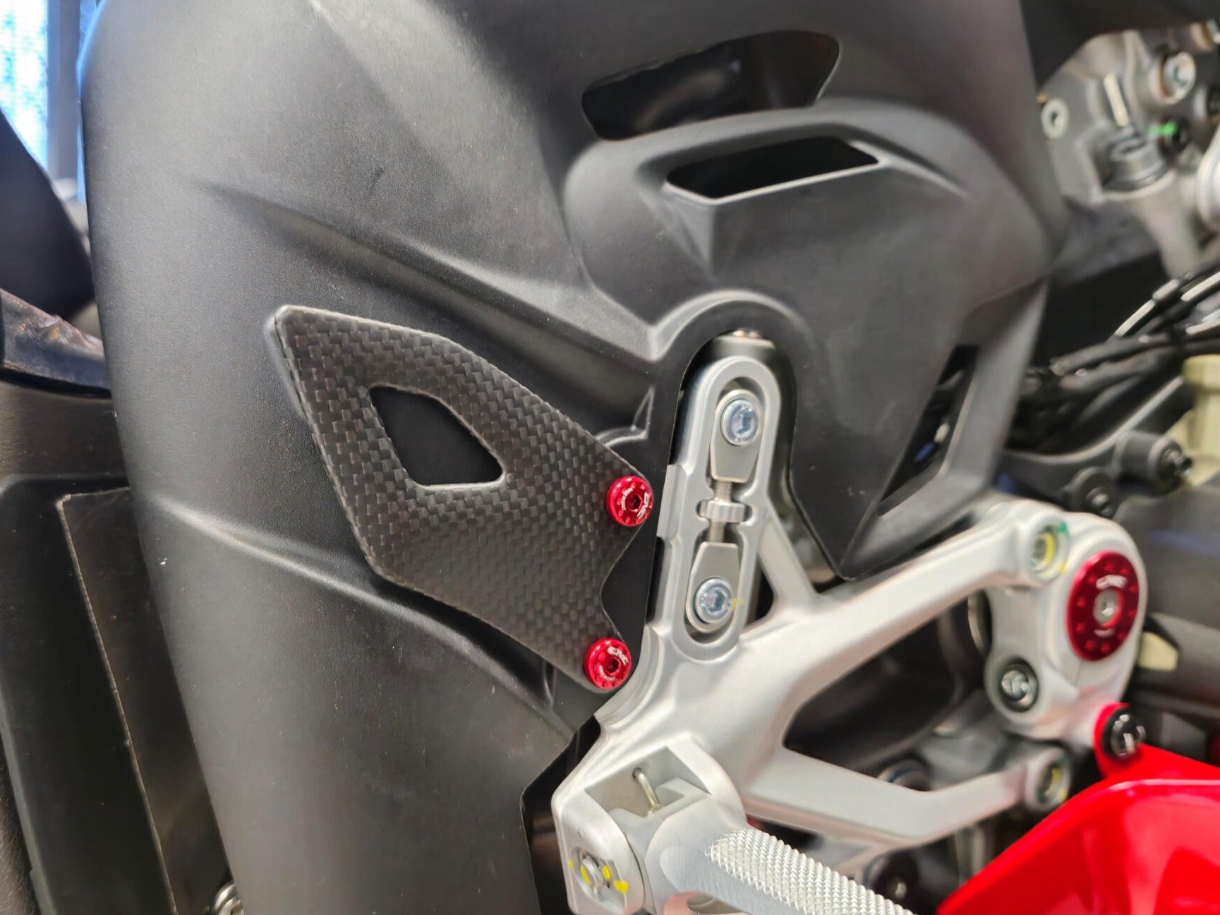 CNC RACING ZA412 Ducati Panigale V4 (2025+) Carbon Heel Guard Kit – Accessories in the Motodeal Motorcycle Aftermarket Accessories and Parts Online Shop