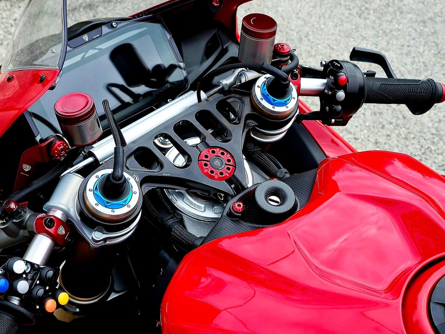 CNC RACING ZA414 Ducati Panigale V4 (2025+) Carbon Ignition Switch Cover – Accessories in the Motodeal Motorcycle Aftermarket Accessories and Parts Online Shop