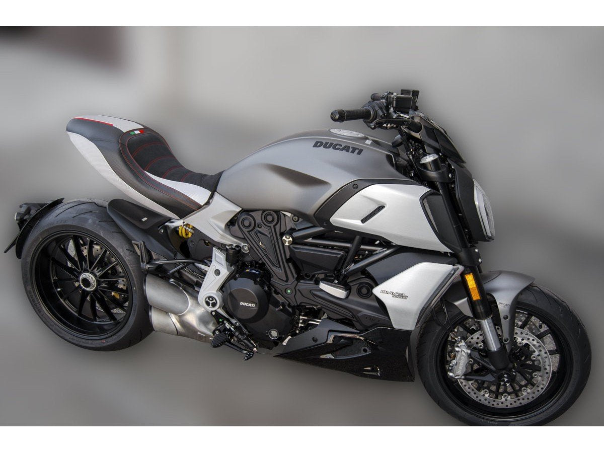 CSDVC02 - DUCABIKE Ducati Diavel 1260 Comfort Seat Cover – Accessories in the Motodeal Motorcycle Aftermarket Accessories and Parts Online Shop