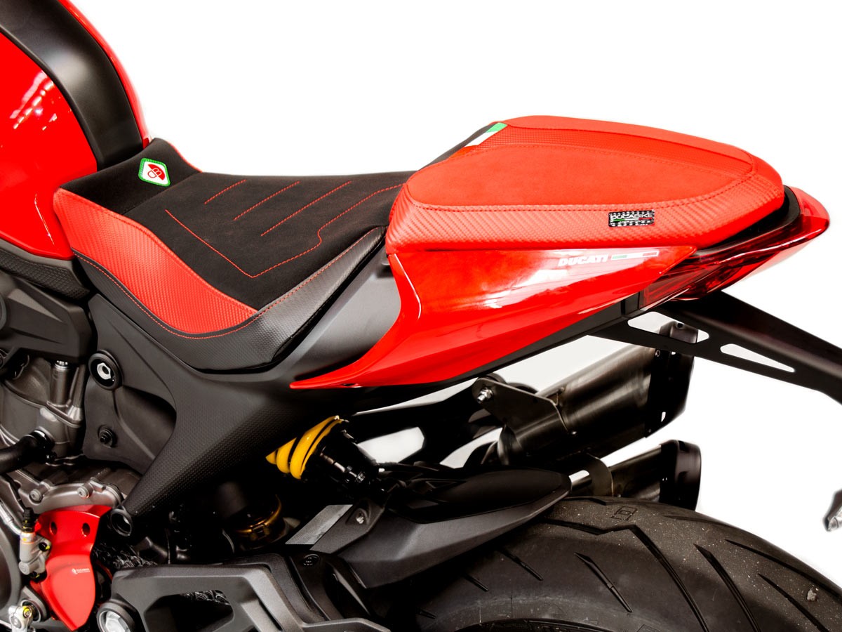 CSM9C01 - DUCABIKE Ducati Monster 950 (2021+) Comfort Seat Cover – Accessories in the Motodeal Motorcycle Aftermarket Accessories and Parts Online Shop