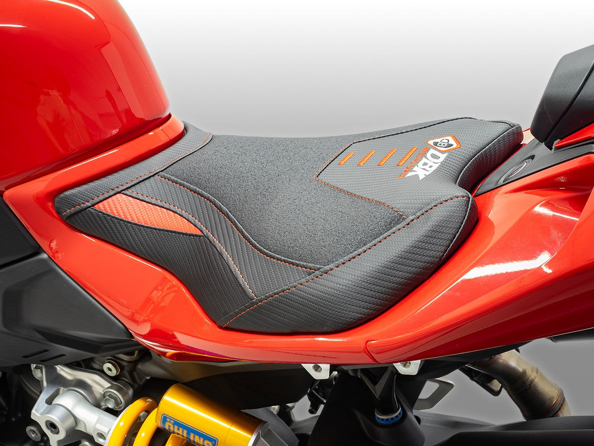 DBK DUCABIKE CSV2C02 Ducati Panigale V2 / Streetfighter (2025+) Comfort Seat Cover (pilot) – Accessories in the Motodeal Motorcycle Aftermarket Accessories and Parts Online Shop