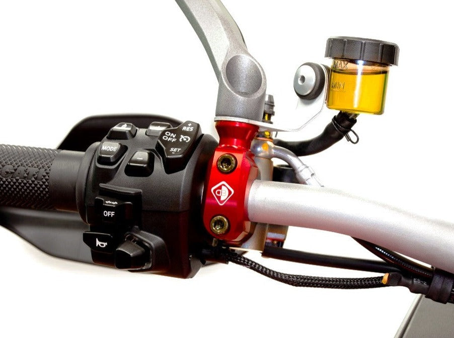 CVS05 - DBK Ducati Multistrada V2 / V4 / V4 Rally / V4RS / V4S / V4S Pikes Peak (2021+) Master Cylinder Clamp (right) – Accessories in the Motodeal Motorcycle Aftermarket Accessories and Parts Online Shop