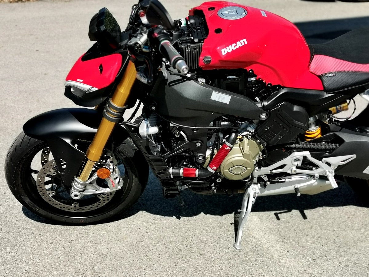 DC02 - PERFORMANCE TECHNOLOGY Ducati Panigale V4 / Streetfighter (18/24) Line Cooler Kit – Accessories in the Motodeal Motorcycle Aftermarket Accessories and Parts Online Shop
