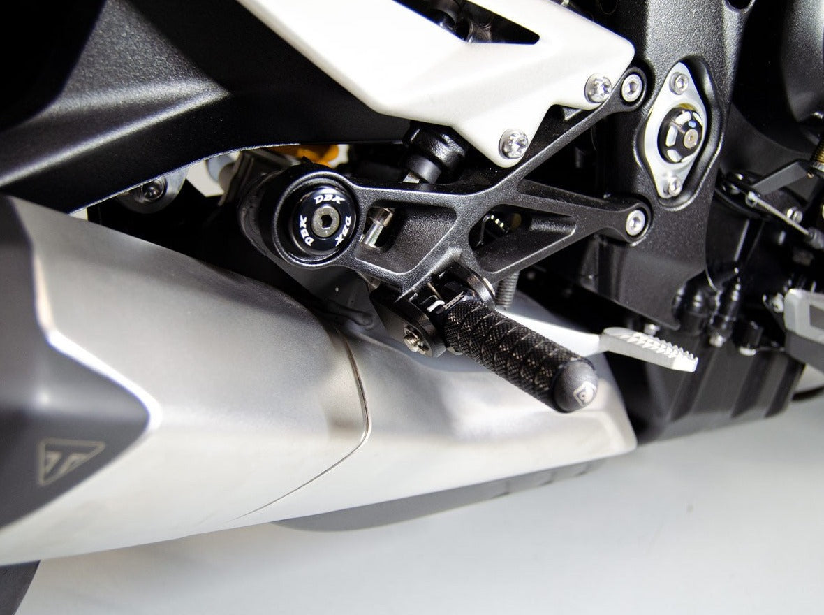 KPDM01 - DBK Triumph Street Triple 765 / Speed Triple 1200 Footpegs (sport) – Accessories in the Motodeal Motorcycle Aftermarket Accessories and Parts Online Shop