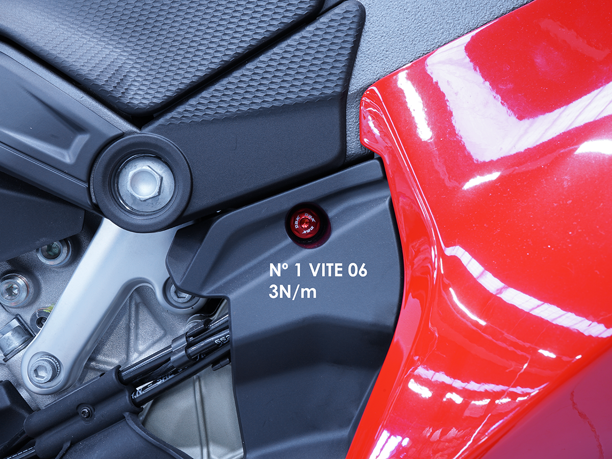 DBK DUCABIKE KVT101 Ducati Panigale V4 Tank Panel Screws Kit (low right) – Accessories in the Motodeal Motorcycle Aftermarket Accessories and Parts Online Shop