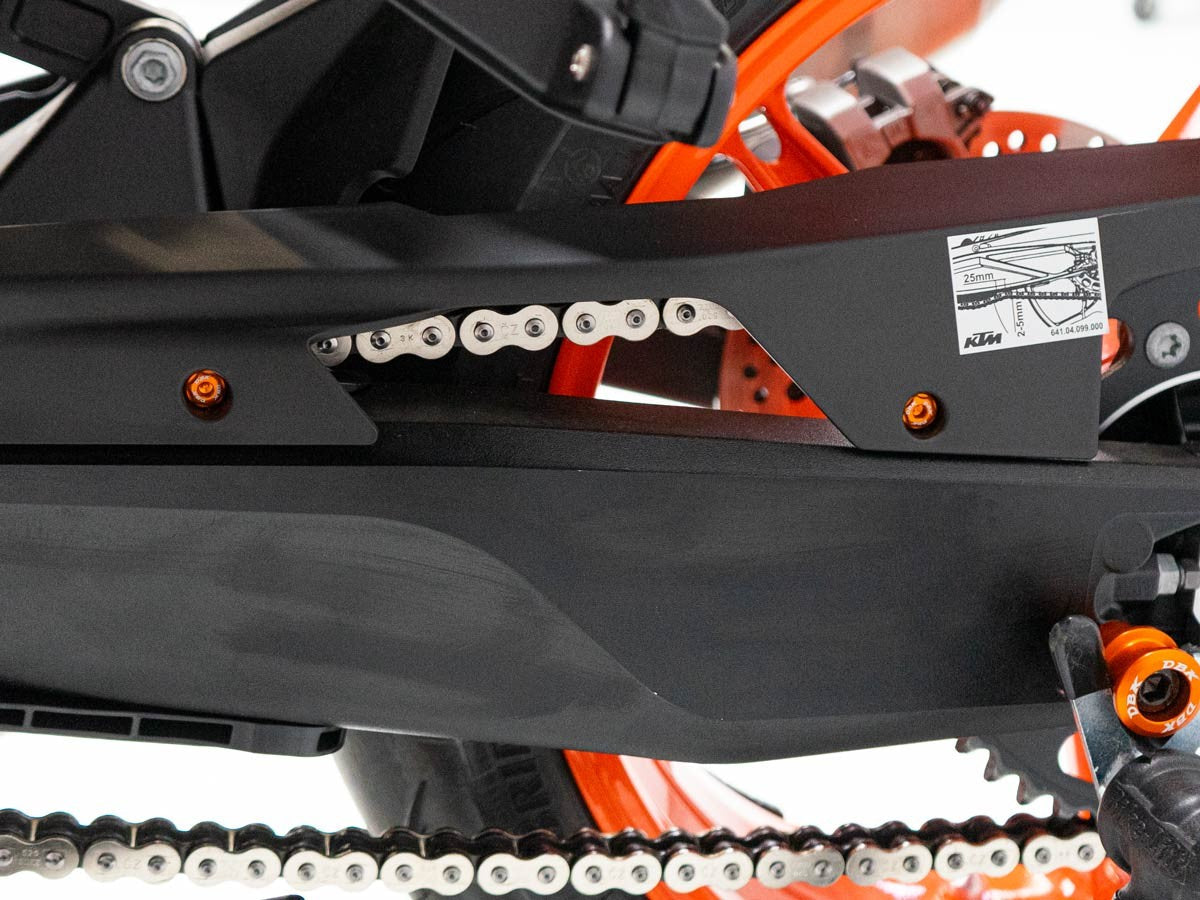 KVT77 - DBK KTM 990 Duke (2024+) Side Plastic Covers Screws Kit (left side) – Accessories in the Motodeal Motorcycle Aftermarket Accessories and Parts Online Shop