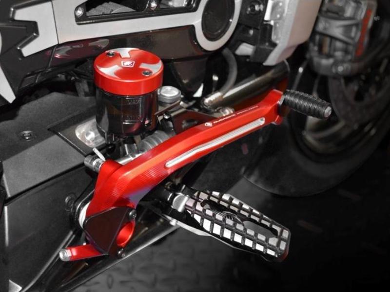 PPDV04 - DUCABIKE Ducati XDiavel Footpegs (pilot) – Accessories in the Motodeal Motorcycle Aftermarket Accessories and Parts Online Shop