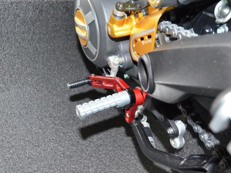 PPSCRA02 - DUCABIKE Ducati Scrambler / Monster 797 Adjustable Footpegs (pilot) – Accessories in the Motodeal Motorcycle Aftermarket Accessories and Parts Online Shop
