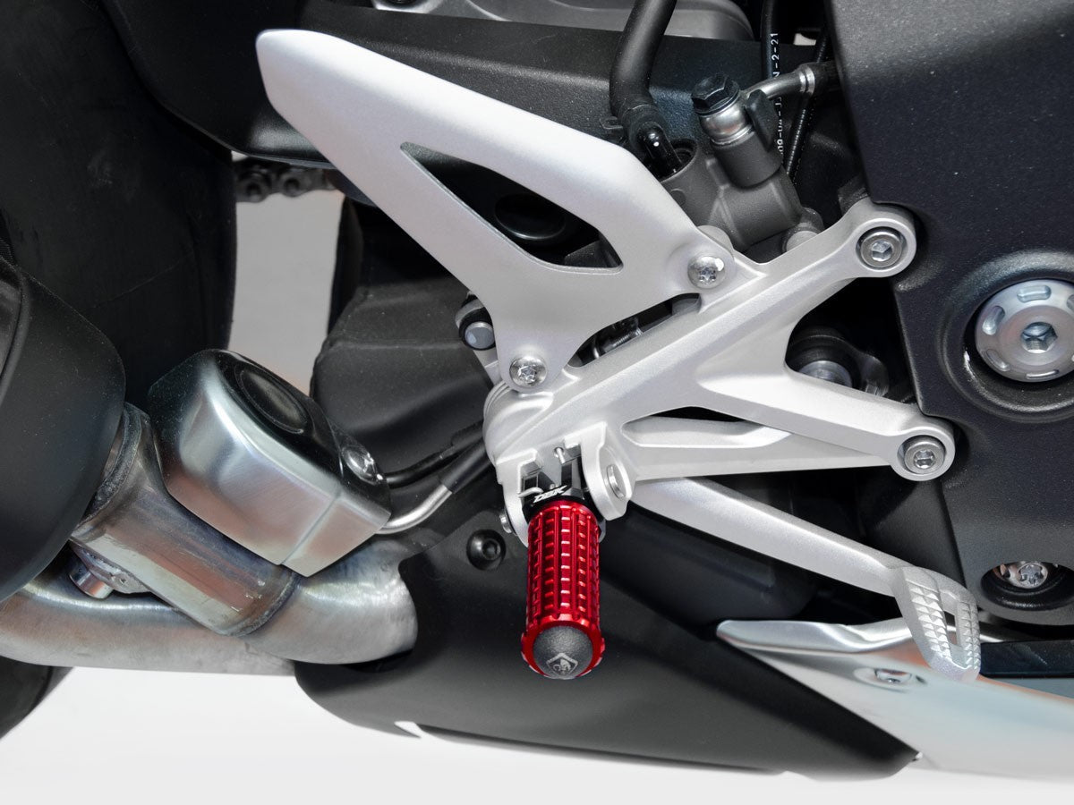 DBK DUCABIKE KPDM02+KAPM16 Ducati Panigale V4 / Streetfighter V4 (2025+) Footpegs (pilot; racing version; including adapters) – Accessories in the Motodeal Motorcycle Aftermarket Accessories and Parts Online Shop