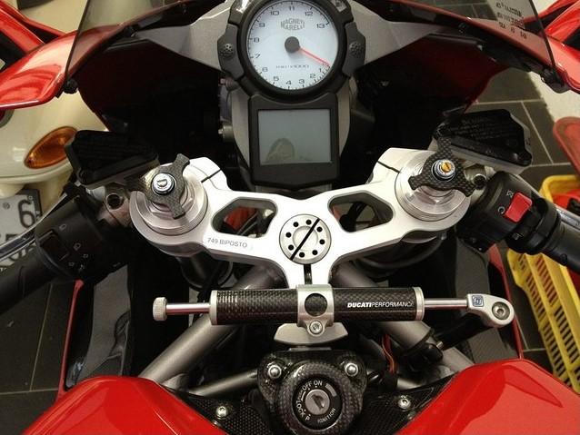 RF2201X - DBK Ducati / Moto Morini Carbon Fork Spring Preload Adjusters (22 mm) – Accessories in the Motodeal Motorcycle Aftermarket Accessories and Parts Online Shop