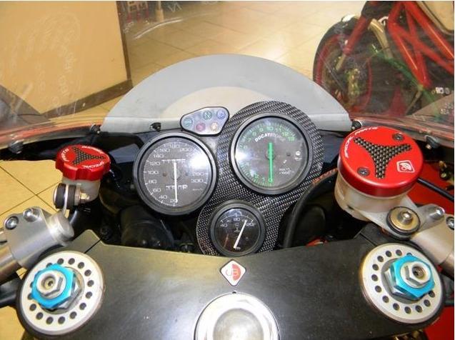 DBK TLS01 Moto Guzzi V100 / Stelvio Front Fluid Tanks Caps – Accessories in the Motodeal Motorcycle Aftermarket Accessories and Parts Online Shop