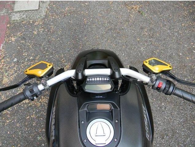 TLS05 - DUCABIKE Ducati Diavel / XDiavel Front Fluid Tanks caps – Accessories in the Motodeal Motorcycle Aftermarket Accessories and Parts Online Shop