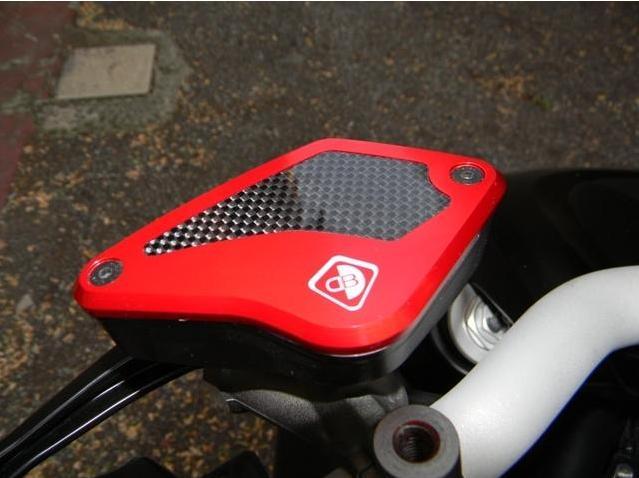 TLS05 - DUCABIKE Ducati Diavel / XDiavel Front Fluid Tanks caps – Accessories in the Motodeal Motorcycle Aftermarket Accessories and Parts Online Shop