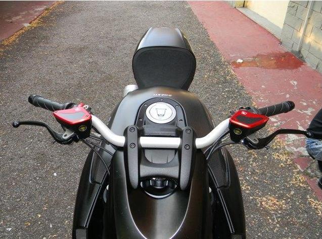 TLS05 - DUCABIKE Ducati Diavel / XDiavel Front Fluid Tanks caps – Accessories in the Motodeal Motorcycle Aftermarket Accessories and Parts Online Shop